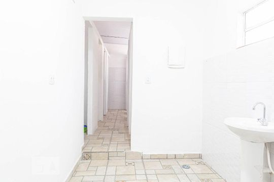 Banheiro de casa à venda com 2 quartos, 180m² em Bela Vista, São Paulo