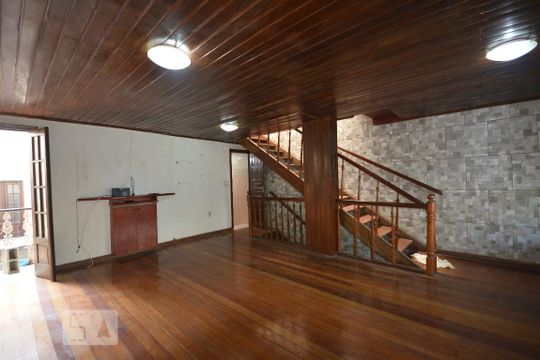 Casa para alugar com 6 quartos, 320m² em Centro, Rio de Janeiro