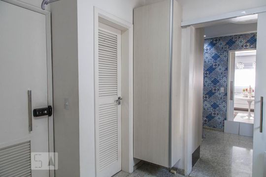 Área de Serviço de apartamento à venda com 3 quartos, 137m² em Vila Regente Feijó, São Paulo