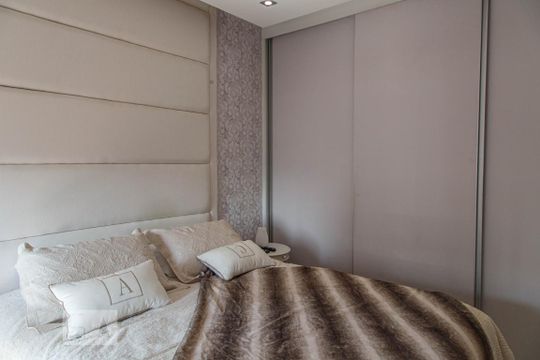Quarto Suíte 1 de apartamento à venda com 3 quartos, 137m² em Vila Regente Feijó, São Paulo