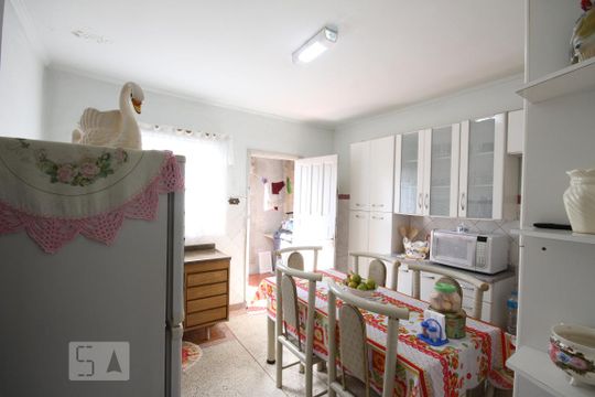 Cozinha de casa à venda com 4 quartos, 190m² em Vila Brasilina, São Paulo