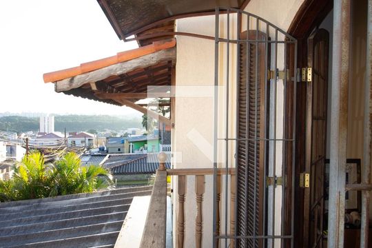 Varanda de casa para alugar com 3 quartos, 113m² em Vila Jacuí, São Paulo