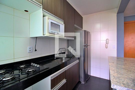 Cozinha de apartamento à venda com 2 quartos, 64m² em Utinga, Santo André