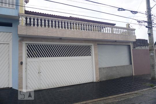 Fachada de casa à venda com 3 quartos, 200m² em Vila Costa Melo, São Paulo