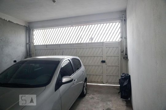 Garagem de casa à venda com 3 quartos, 200m² em Vila Costa Melo, São Paulo