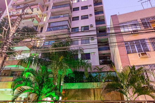 Fachada de apartamento à venda com 3 quartos, 105m² em Icaraí, Niterói