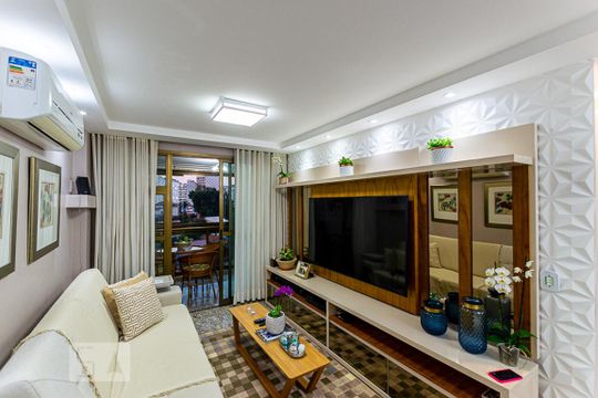 Sala de apartamento à venda com 3 quartos, 105m² em Icaraí, Niterói