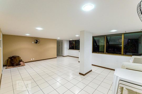 Área comum - Salão de festas de apartamento à venda com 3 quartos, 105m² em Icaraí, Niterói