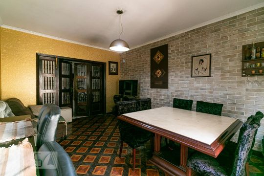Casa à venda com 3 quartos, 350m² em Chácara Santo Antônio (zona Leste), São Paulo