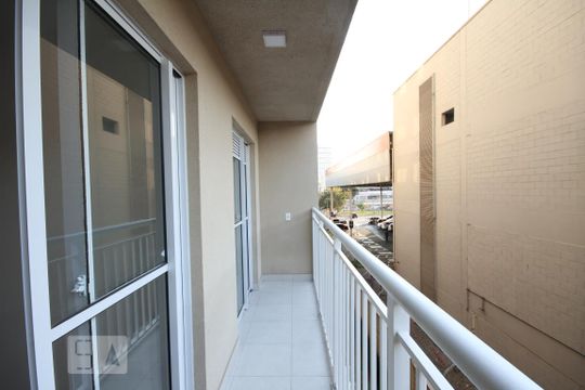 Varanda de kitnet/studio à venda com 1 quarto, 31m² em Cambuci, São Paulo