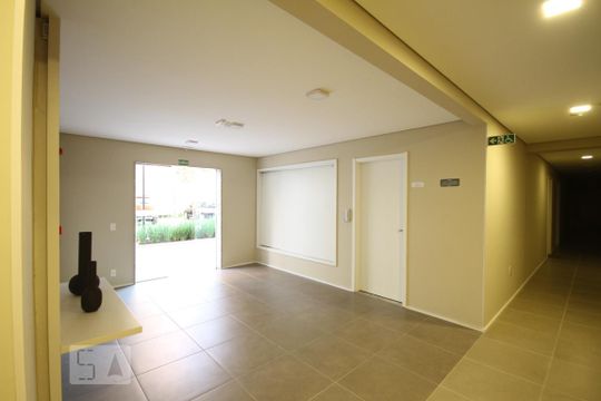 Hall de Entrada de kitnet/studio à venda com 1 quarto, 31m² em Cambuci, São Paulo