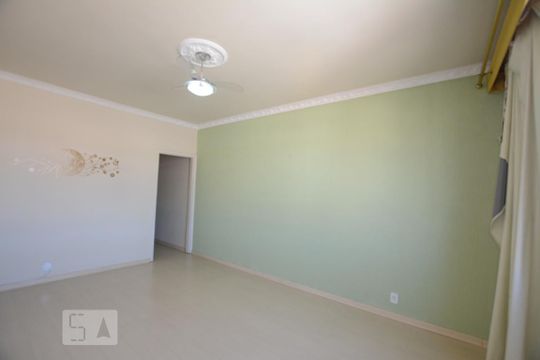 Sala de apartamento à venda com 2 quartos, 84m² em Vila da Penha, Rio de Janeiro