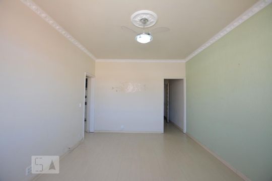 Sala de apartamento à venda com 2 quartos, 84m² em Vila da Penha, Rio de Janeiro