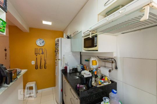 Cozinha e Área de Serviço de apartamento à venda com 2 quartos, 50m² em São Cristóvão, Rio de Janeiro