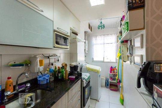 Cozinha e Área de Serviço de apartamento à venda com 2 quartos, 50m² em São Cristóvão, Rio de Janeiro