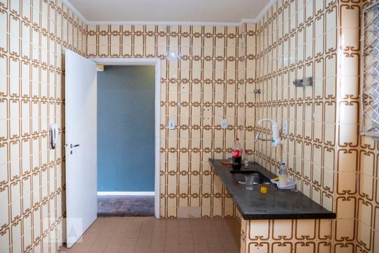 Cozinha de apartamento para alugar com 2 quartos, 115m² em Vila Mariana, São Paulo