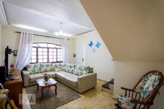 Sala de casa à venda com 3 quartos, 145m² em Parque Oratorio, Santo André