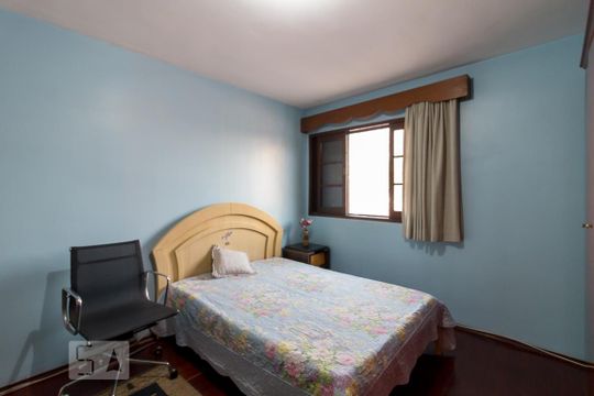 Quarto 1 de casa à venda com 2 quartos, 112m² em Jardim Santa Mena, Guarulhos
