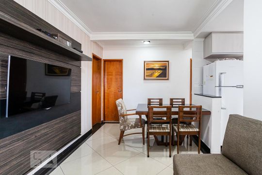Sala de apartamento à venda com 3 quartos, 57m² em Jardim Alvorada, Santo André