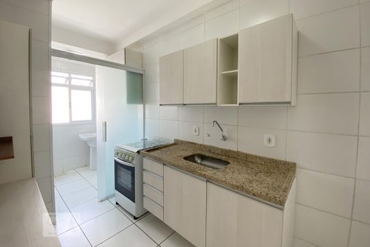 Cozinha de apartamento para alugar com 2 quartos, 76m² em Jardim Piratininga, Sorocaba