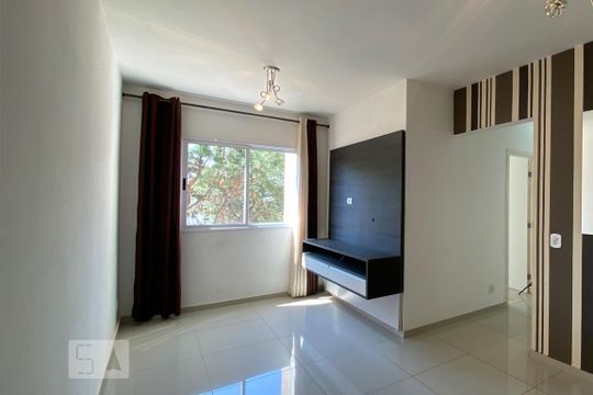 Sala de apartamento para alugar com 2 quartos, 76m² em Jardim Piratininga, Sorocaba