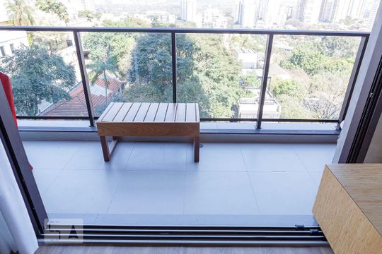 Varanda de apartamento para alugar com 2 quartos, 72m² em Vila Madalena, São Paulo