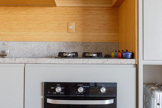 Cozinha de apartamento para alugar com 2 quartos, 72m² em Vila Madalena, São Paulo
