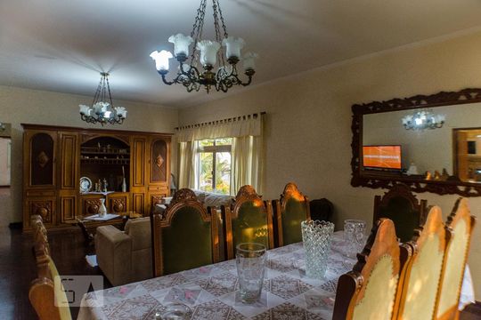 Sala de casa à venda com 3 quartos, 300m² em Parque Edu Chaves, São Paulo