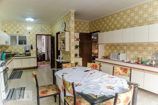 Cozinha de casa à venda com 3 quartos, 300m² em Parque Edu Chaves, São Paulo