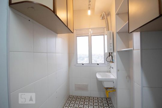 Área de Serviço de apartamento para alugar com 2 quartos, 46m² em Novo Osasco, Osasco