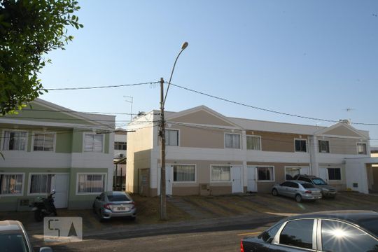 Vista de casa de condomínio à venda com 2 quartos, 65m² em Jardins Mangueiral, Brasília