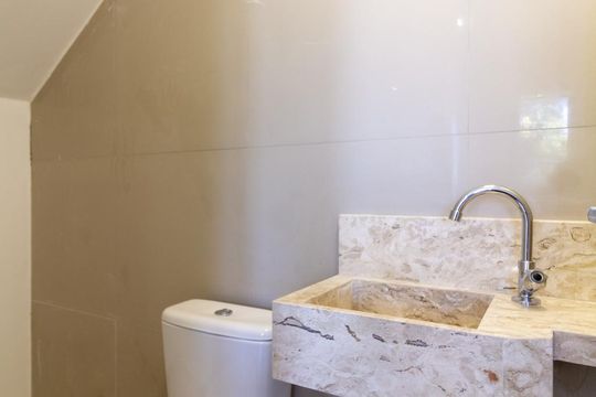 Lavabo de casa à venda com 2 quartos, 100m² em Vila Lageado, São Paulo