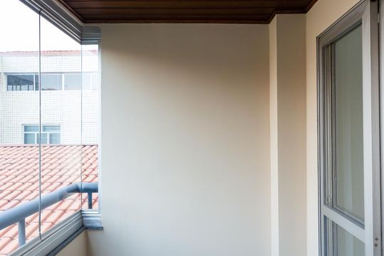 Varanda de apartamento para alugar com 2 quartos, 65m² em Vila Yara, Osasco