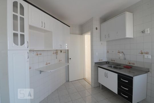 Cozinha de apartamento para alugar com 2 quartos, 58m² em Vila Matilde, São Paulo