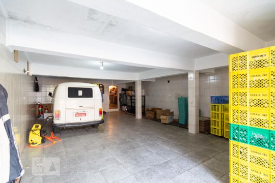 Garagem de casa à venda com 3 quartos, 312m² em Vila Humaita, Santo André