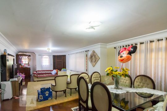 Sala de casa à venda com 3 quartos, 312m² em Vila Humaita, Santo André