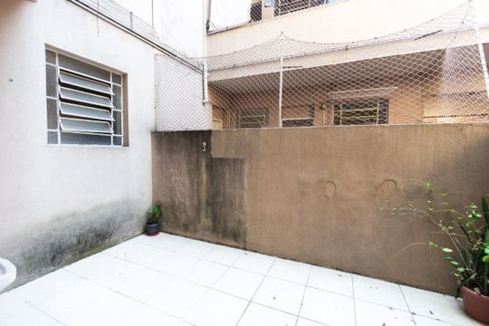 Área de serviço de apartamento para alugar com 1 quarto, 50m² em Cerqueira César, São Paulo