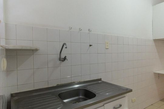 Cozinha de apartamento para alugar com 1 quarto, 50m² em Cerqueira César, São Paulo