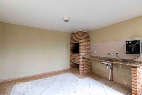 Churrasqueira 1 de apartamento para alugar com 2 quartos, 56m² em Vila Nova Curuçá, São Paulo