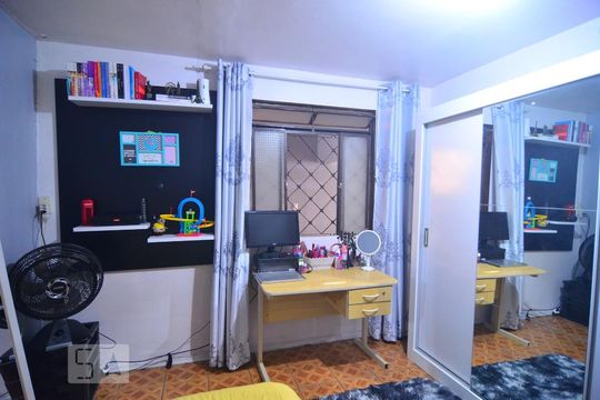 Casa 1 - Quarto 2 de casa à venda com 6 quartos, 250m² em Mathias Velho, Canoas