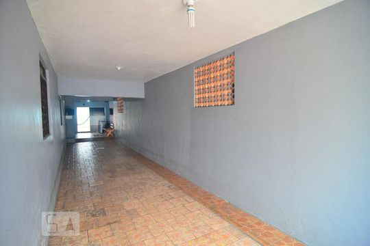 Garagem de casa à venda com 6 quartos, 250m² em Mathias Velho, Canoas