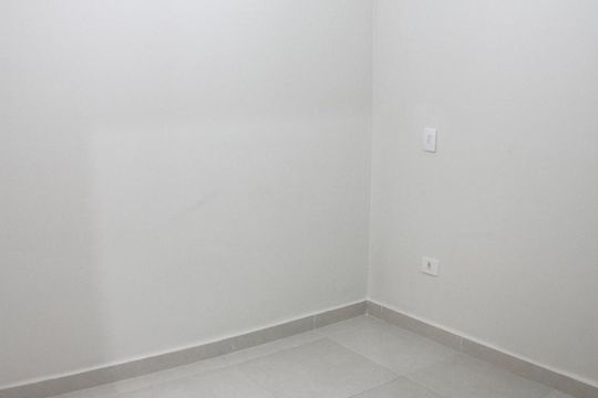 Quarto de casa de condomínio à venda com 1 quarto, 25m² em Bortolândia, São Paulo