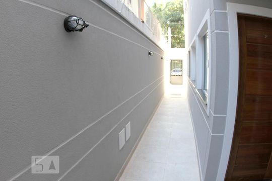 Corredor de casa de condomínio à venda com 1 quarto, 25m² em Bortolândia, São Paulo