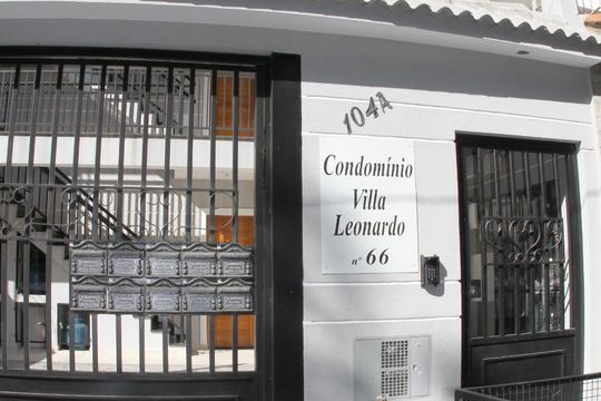 Fachada de casa de condomínio à venda com 1 quarto, 25m² em Bortolândia, São Paulo