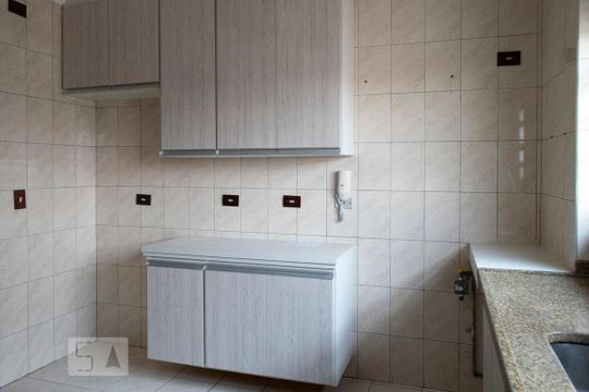 COZINHA de apartamento para alugar com 2 quartos, 70m² em Santana, São Paulo