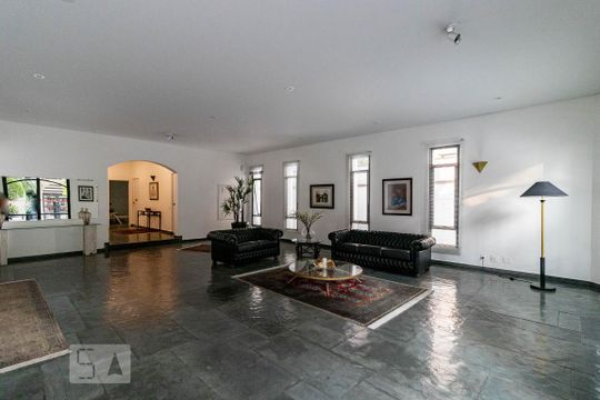 área comum do prédio de apartamento para alugar com 1 quarto, 75m² em Itaim Bibi, São Paulo