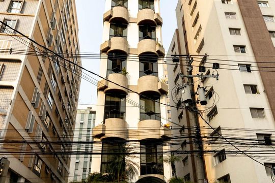Fachada de apartamento para alugar com 1 quarto, 75m² em Itaim Bibi, São Paulo