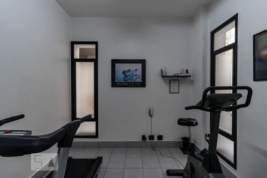 área comum do prédio de apartamento para alugar com 1 quarto, 75m² em Itaim Bibi, São Paulo