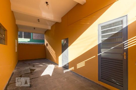 Garagem de casa à venda com 4 quartos, 160m² em Jardim Testae, Guarulhos
