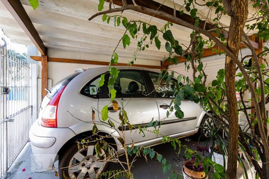 Garagem de casa para alugar com 1 quarto, 60m² em Vila Gumercindo, São Paulo